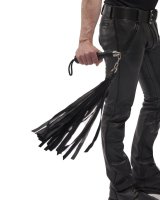 Voorbeeld: Leder-Flogger mit Drehgelenk – Anwendung